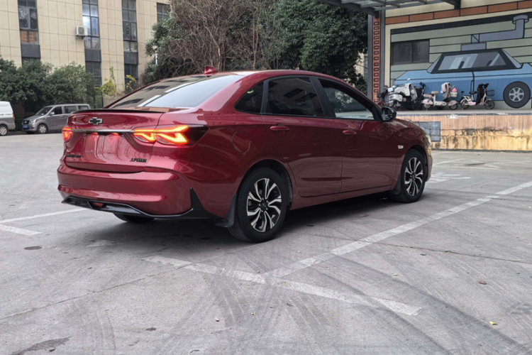 雪佛兰 科鲁泽 2019款 RS 330T 自动畅快版 国VI车身外观6005