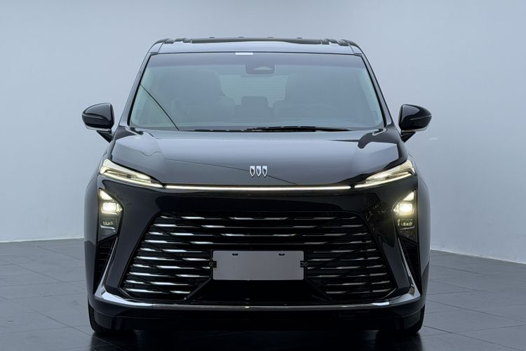 别克GL8 2025款 陆尊 尊享版车身外观6002