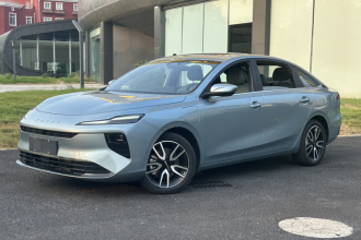 荣威D6 2025款 520km 智享版