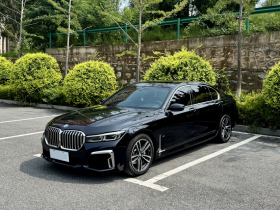 宝马7系 2021款 730Li M运动套装