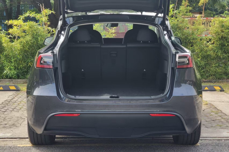 特斯拉 Model Y 2024款 后轮驱动版局部细节23