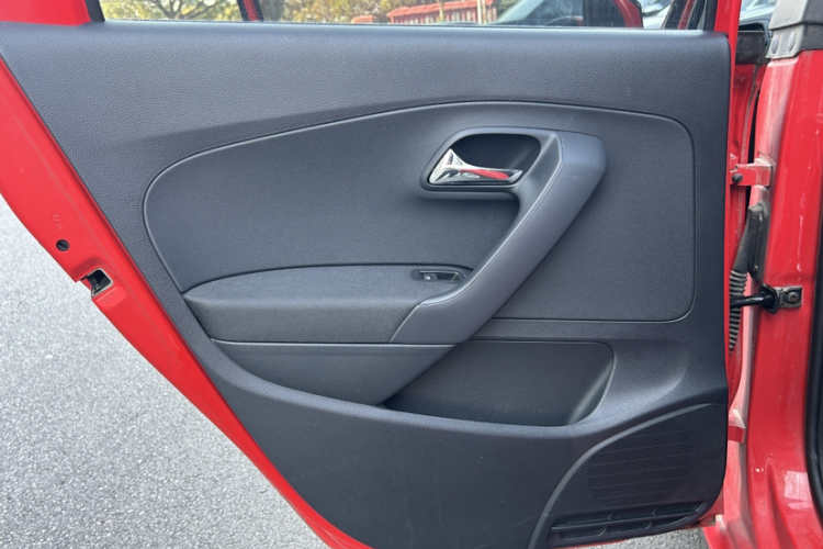 大众 Polo 2018款 1.5L 自动安驾型中控内饰7011