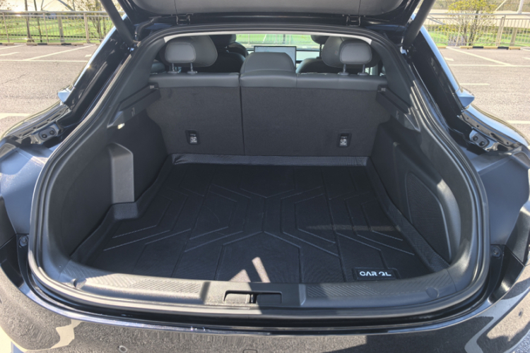 小鹏MONA M03 2024款 620 超长续航中控内饰7003