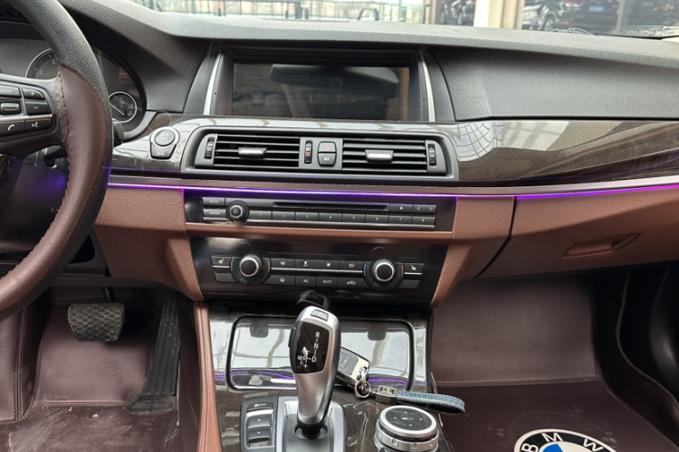 宝马5系 2014款 525Li 领先型车身外观6003