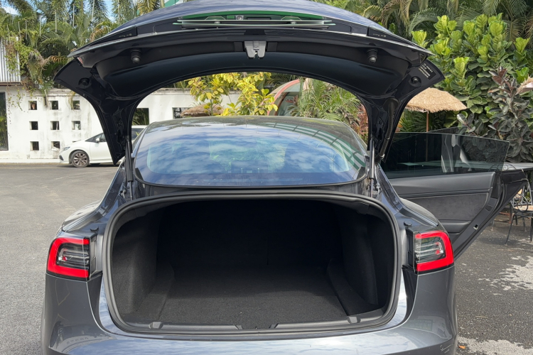 特斯拉 Model 3 2020款 改款 长续航后轮驱动版局部细节23