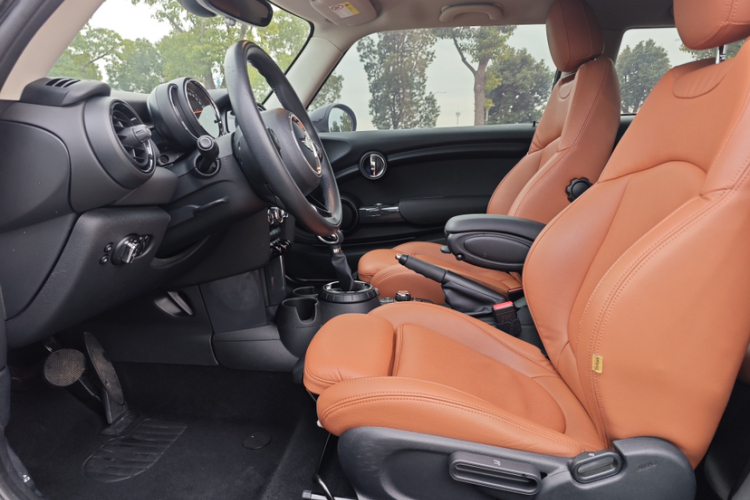 MINI 2016款 1.5T COOPER局部细节19