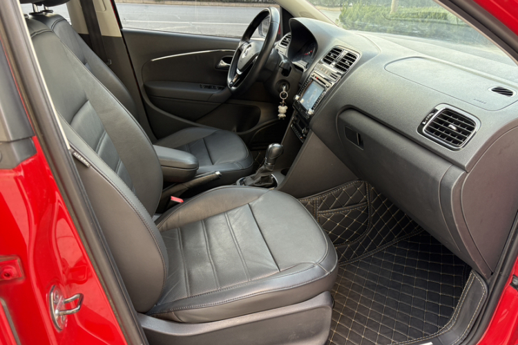 大众 Polo 2014款 1.6L 自动豪华版局部细节41