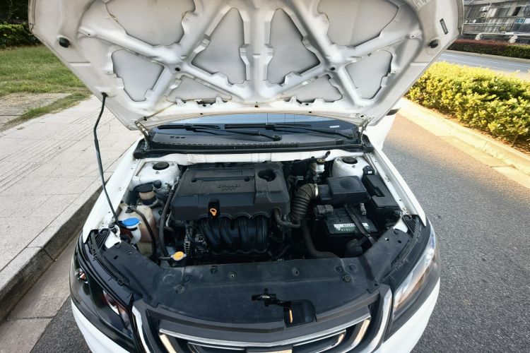 吉利汽车 帝豪 2017款 三厢百万款 1.5L 手动向上版局部细节24