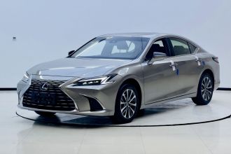 雷克萨斯ES 2025款 200 臻享版