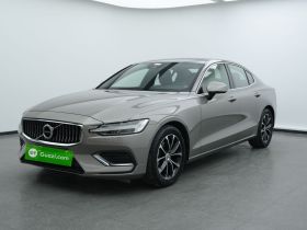 沃尔沃S60 2020款 T4 智逸豪华版