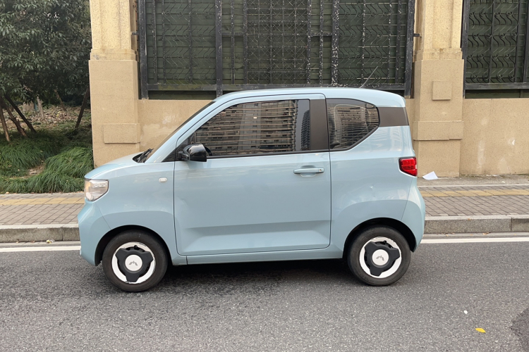 五菱汽车 宏光MINIEV 2022款 自在款 三元锂车身外观6003