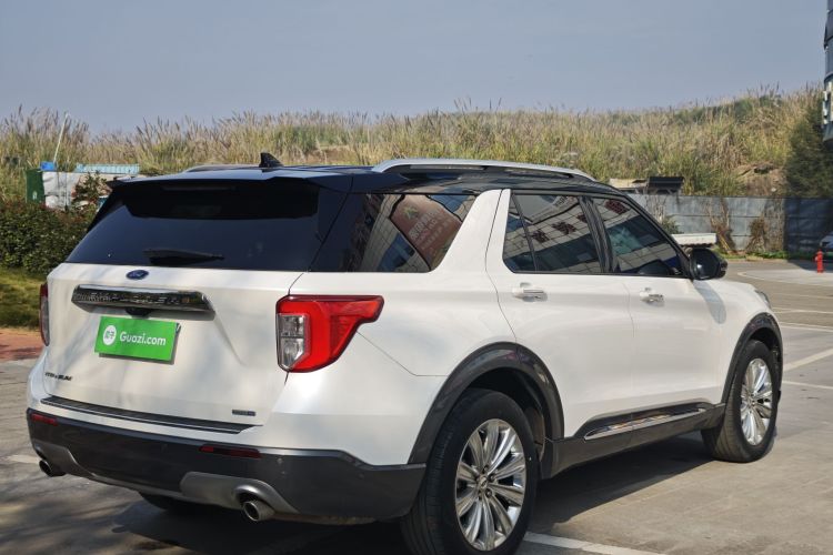 福特 探险者 2020款 EcoBoost 285 四驱钛金版 6座车身外观6007