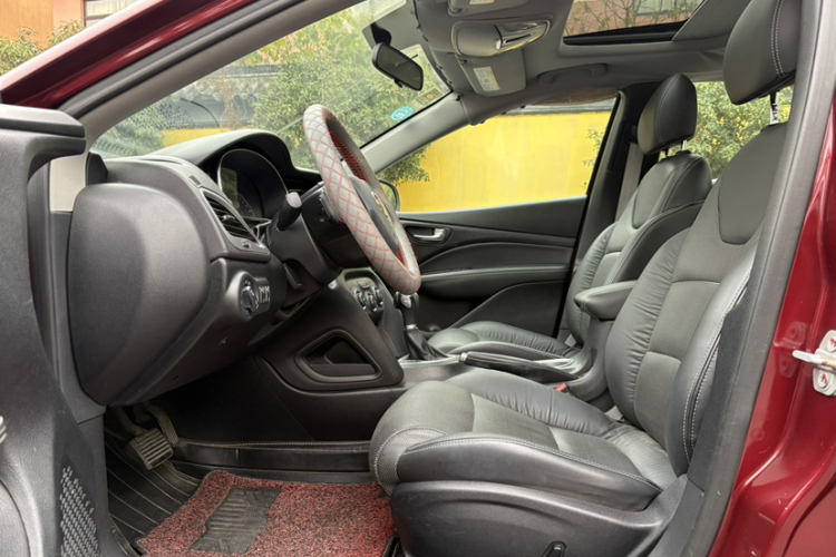 菲亚特 菲翔 2012款 1.4T 自动劲享版局部细节19