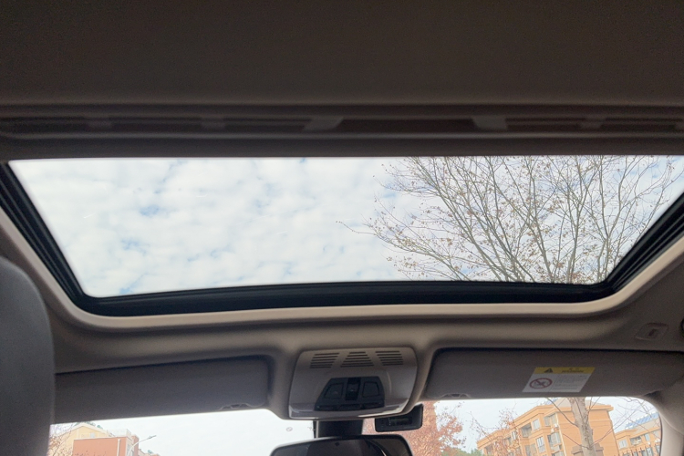 宝马3系 2018款 320Li 领先型M运动套装局部细节22