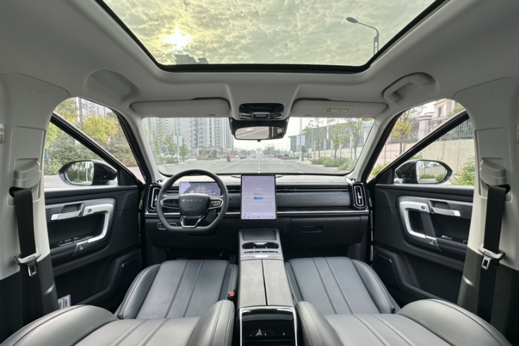 奇瑞 瑞虎7 C-DM 2025款 1.5T 120KM劲中控内饰7002