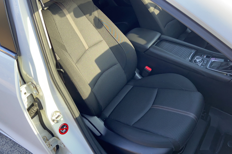 马自达3 昂克赛拉 2017款 三厢 1.5L 自动豪华型 国V局部细节41