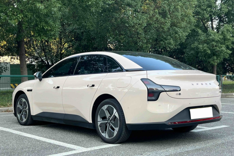 小鹏MONA M03 2024款 620 超长续航车身外观6002