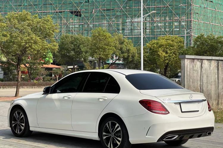 奔驰C级 2018款 C 200 运动版车身外观6003