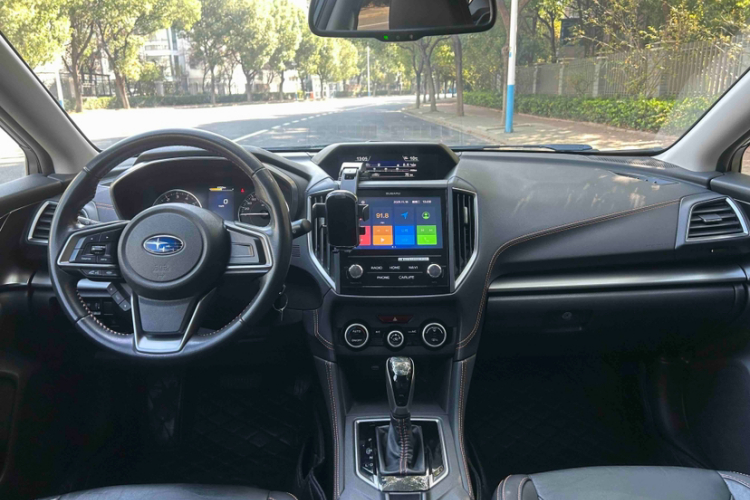 斯巴鲁XV 2019款 2.0i 全驱豪华版 国VI中控内饰7003