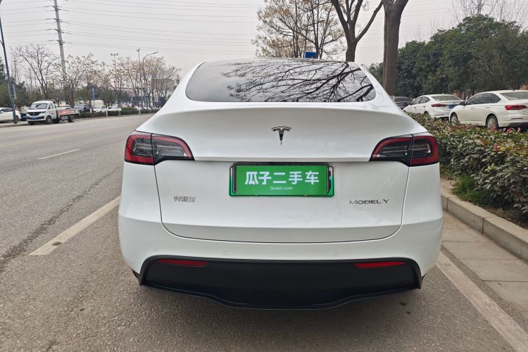 特斯拉 Model Y 2022款 改款 后轮驱动版车身外观6004