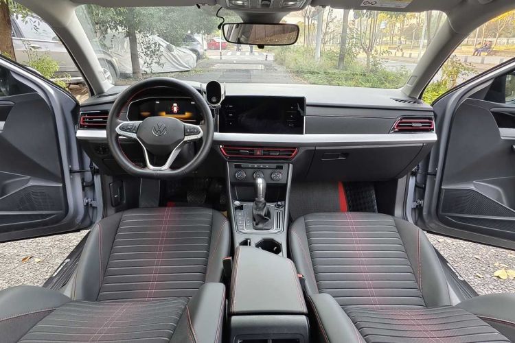 大众 朗逸 2023款 300TSI DSG星空满逸版中控内饰7001