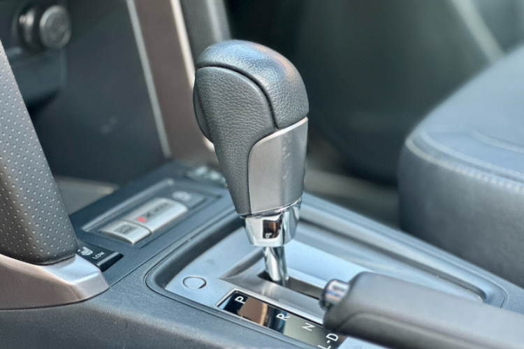 斯巴鲁 森林人 2016款 2.0i 豪华导航版中控内饰7004