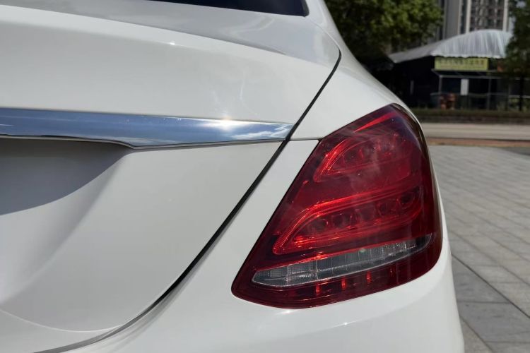 奔驰C级 2015款 C 200 运动版车身外观6007