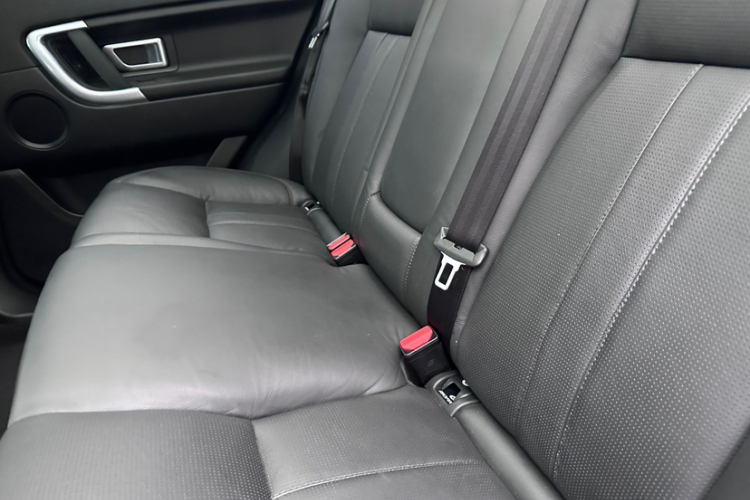 路虎 发现神行 2016款 2.0T SE中控内饰7005