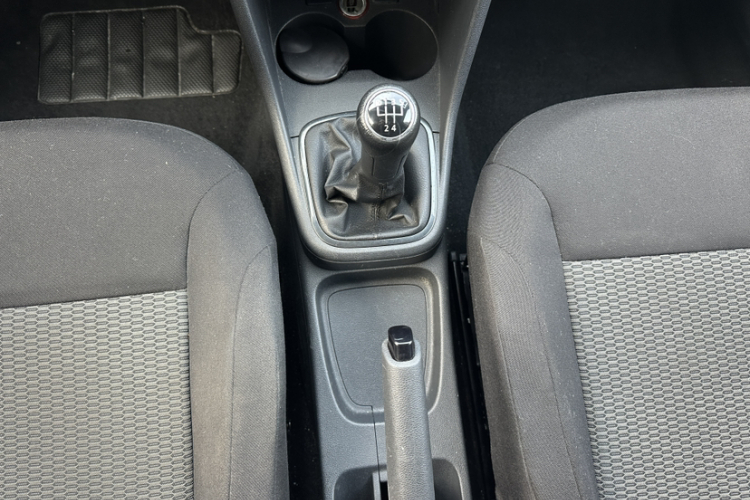 大众 Polo 2011款 1.4L 手动致乐版中控内饰7003