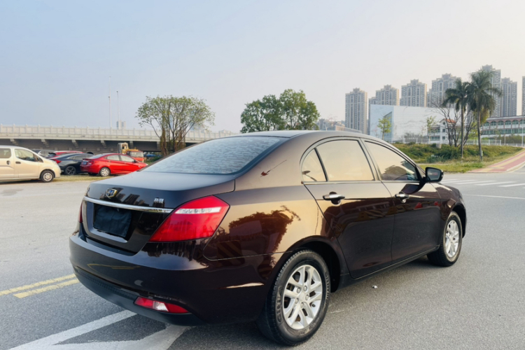 吉利汽车 帝豪 2017款 三厢百万款 1.5L 手动豪华型车身外观6002