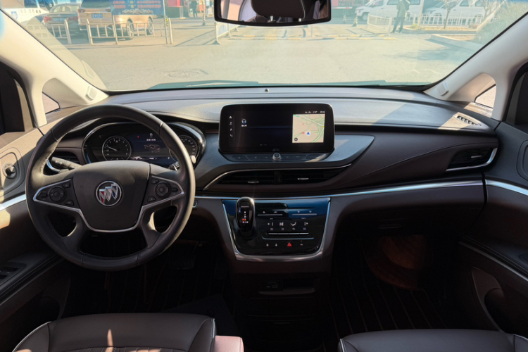 别克GL8 2021款 陆上公务舱 652T 豪华型中控内饰7002