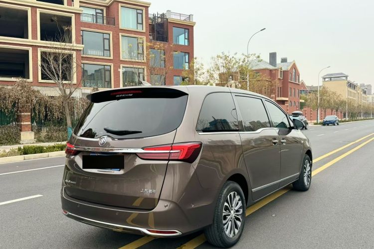 别克GL8 2021款 陆上公务舱 652T 尊贵型车身外观6005