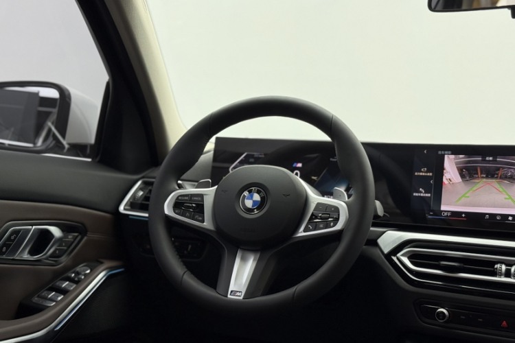 宝马3系 2024款 325Li M运动套装局部细节13