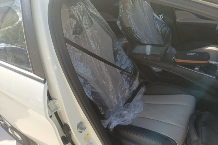 比亚迪 海豚 2025款 420km 自由版中控内饰7004