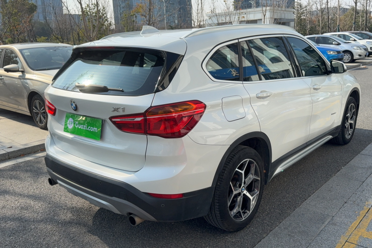 宝马X1 2018款 xDrive20Li 豪华型车身外观6003