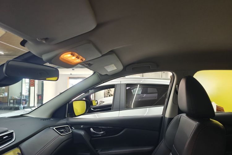 日产 逍客 2023款 经典 2.0L CVT XV舒适版局部细节22