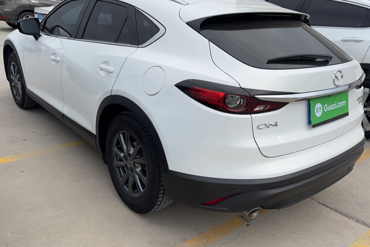 马自达CX-4 2020款 2.0L 自动两驱蓝天品位版车身外观6004