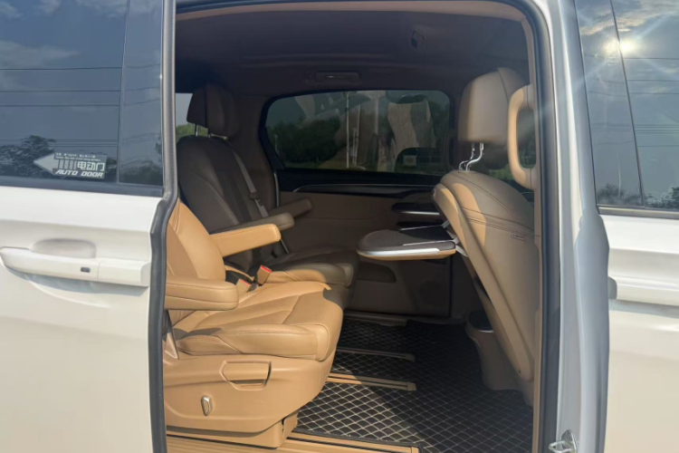 别克GL8 2020款 ES陆尊 653T 尊享型局部细节22