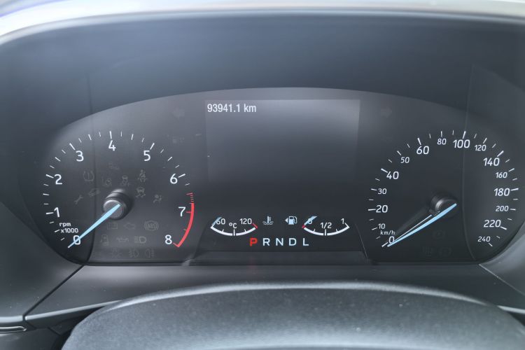 福特 福克斯 2020款 三厢 EcoBoost 180 自动锋潮型中控内饰15