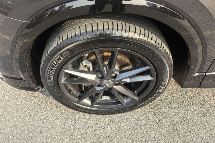 奥迪Q2L 2020款 35 TFSI 进取动感型车身外观6010