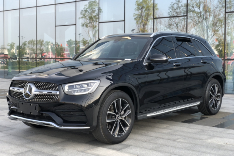 奔驰GLC 2022款 改款二 GLC 260 L 4MATIC 豪华型车身外观1