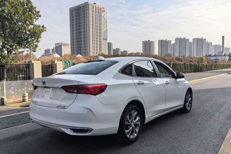 别克 威朗 2022款 Pro 533T 乐趣版车身外观6006