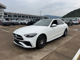 奔驰C级 2023款 改款二 C 260 L 运动版