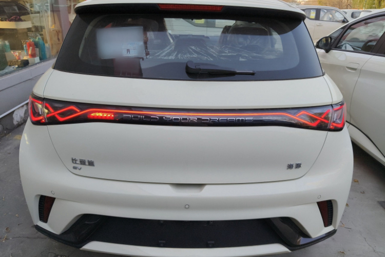 比亚迪 海豚 2025款 420km 自由版车身外观6004