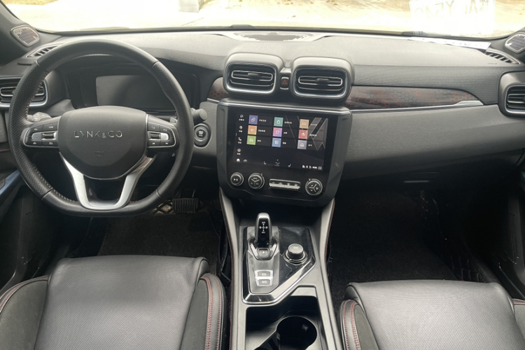 领克03 2018款 1.5TD DCT劲Pro版 国V中控内饰7002