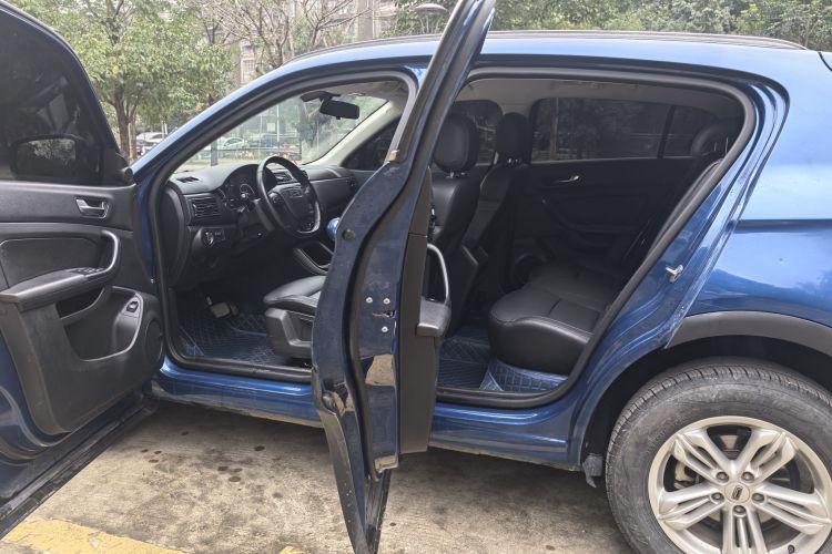 观致5 2018款 改款 1.6T 自动领先型车身外观6010