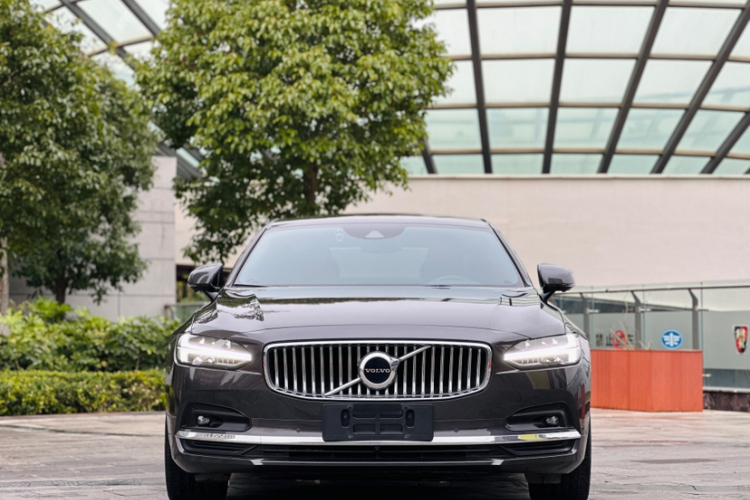 沃尔沃S90 2021款 B5 智逸豪华版车身外观6001