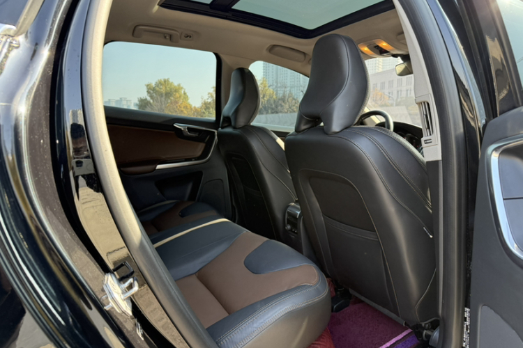 沃尔沃XC60 2017款 T5 AWD 智远升级版局部细节57