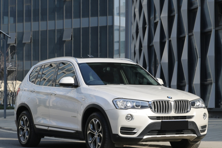 宝马X3(进口) 2014款 xDrive20i X设计套装车身外观6001
