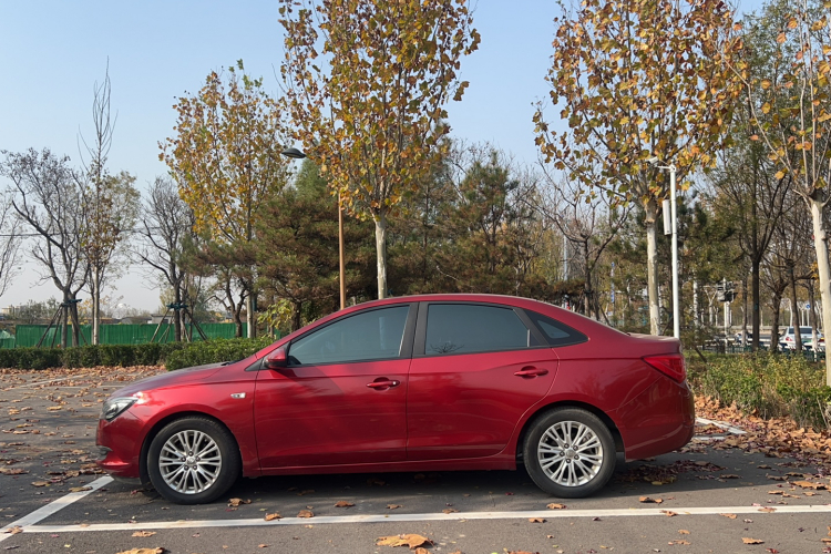 别克 英朗 2016款 15N 自动精英型车身外观6004